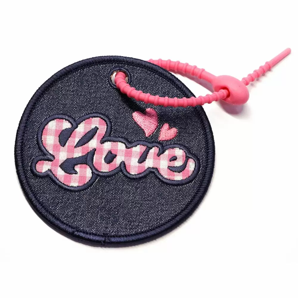 02360106ABC Embroidery Tag Soft Demin Grid Applique Tag w/ silicone twist tie- Love